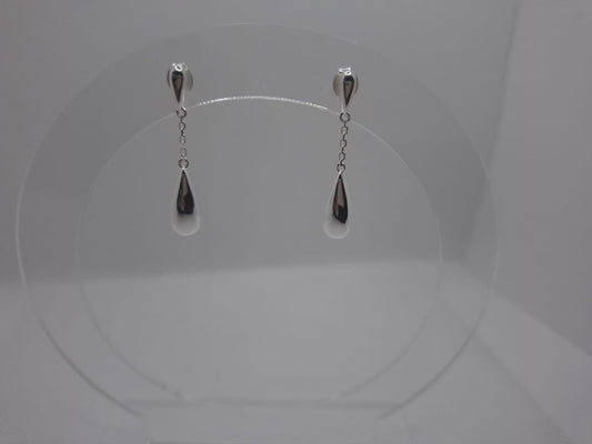 Earring: Teardrop Stud