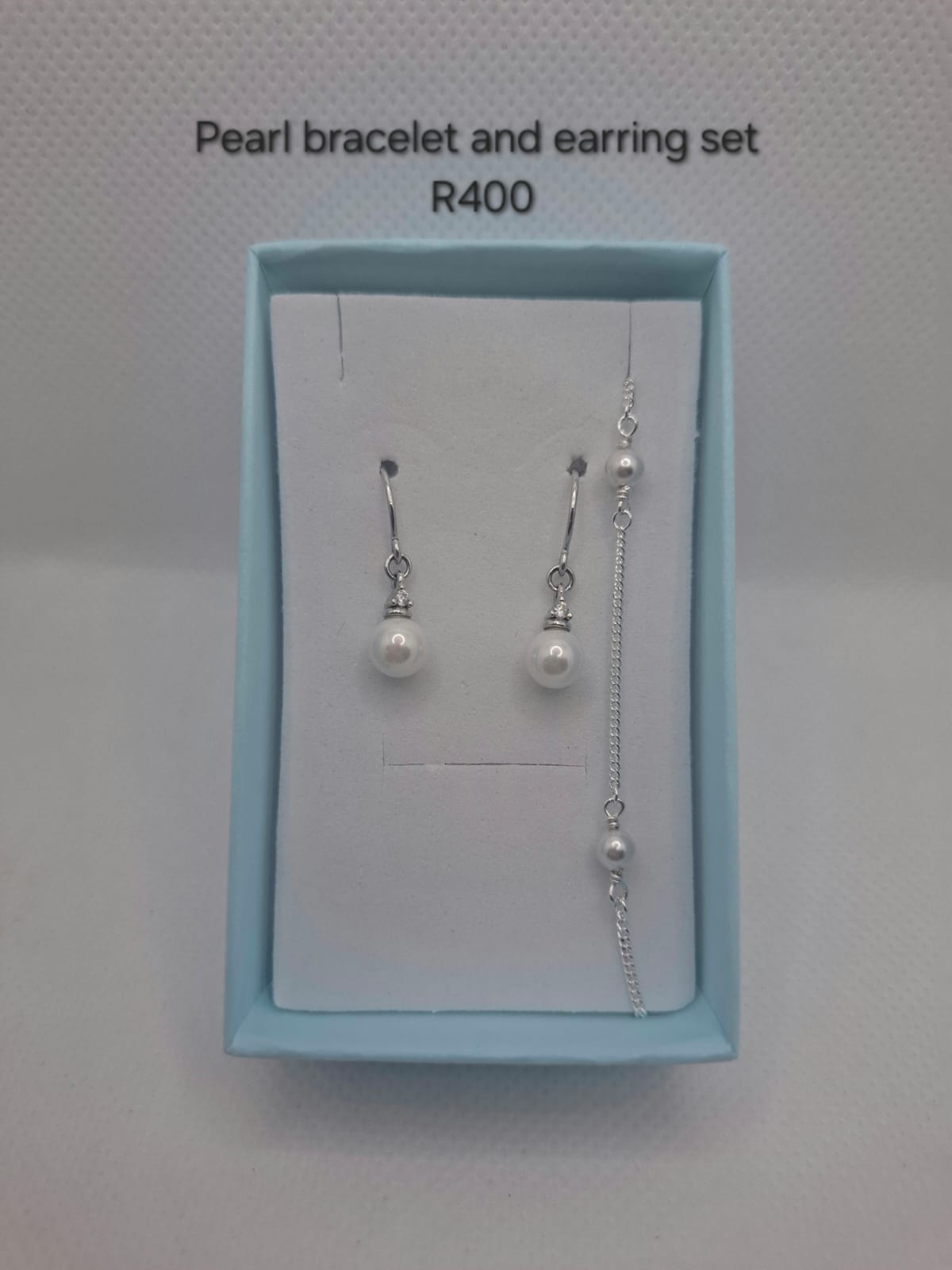 Pearl Earring and Bracelet set