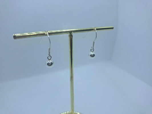 Earring: Small ball drop