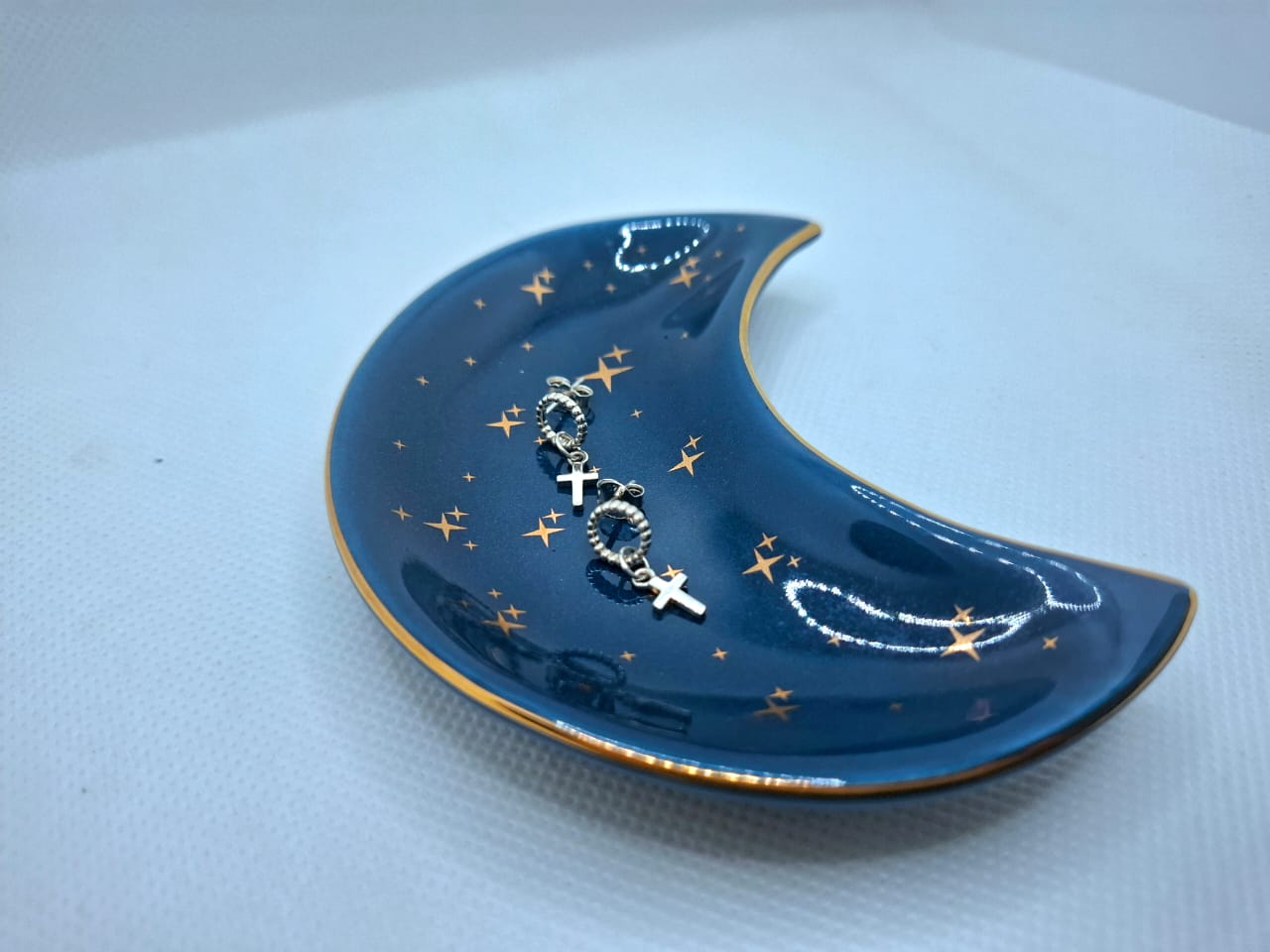 Earring: Cross drop stud