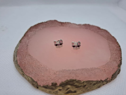 Earring: Dog detail stud