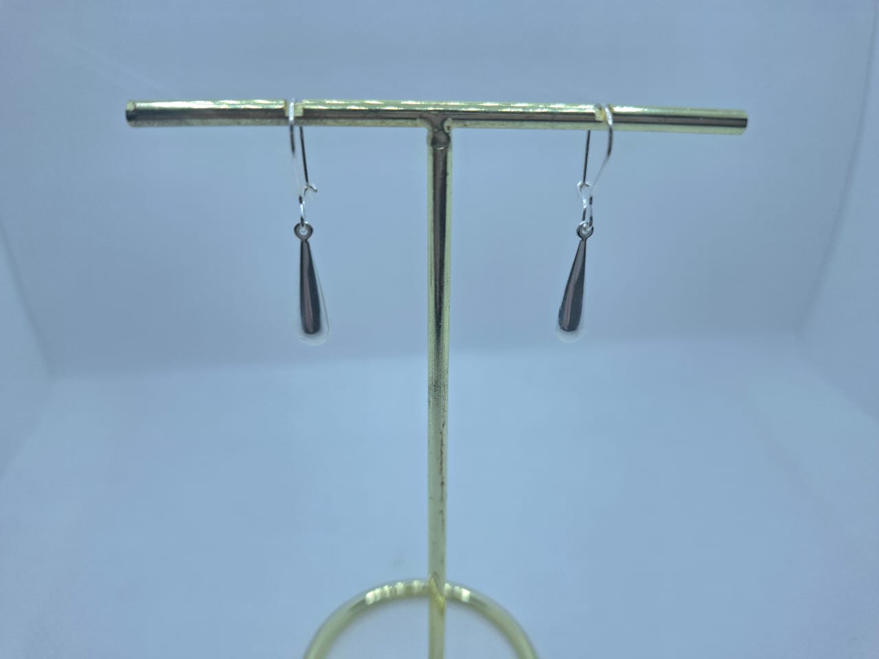 Earring: Medium Teardrops