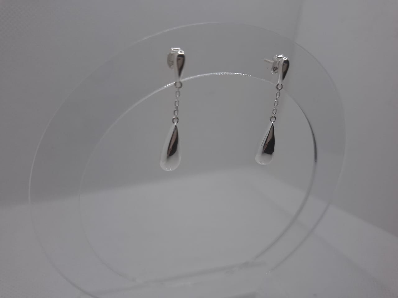 Earring: Teardrop Stud