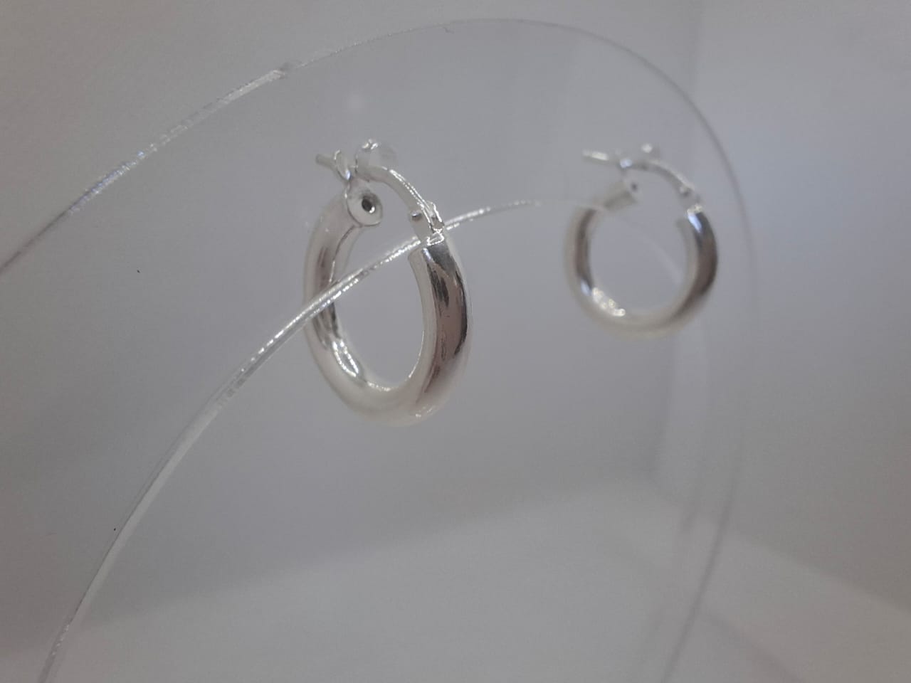 Earring: 15mm Hoop