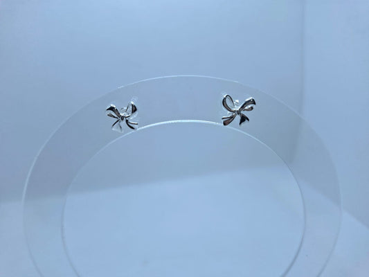 Earring: Bow Stud